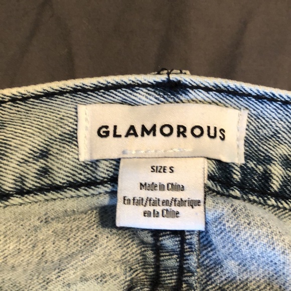 Ripped Jean Shorts - Picture 3 of 3